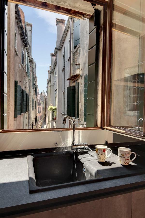 Ferienwohnung Rugabella Rialto Deluxe By Wonderful Italy Venedig Exterior foto